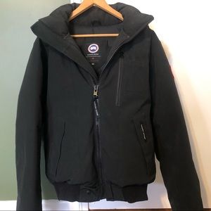 Canada Goose Authentic Bomber Jacket/Coat Men size M Perfect Cond with Fur Trim